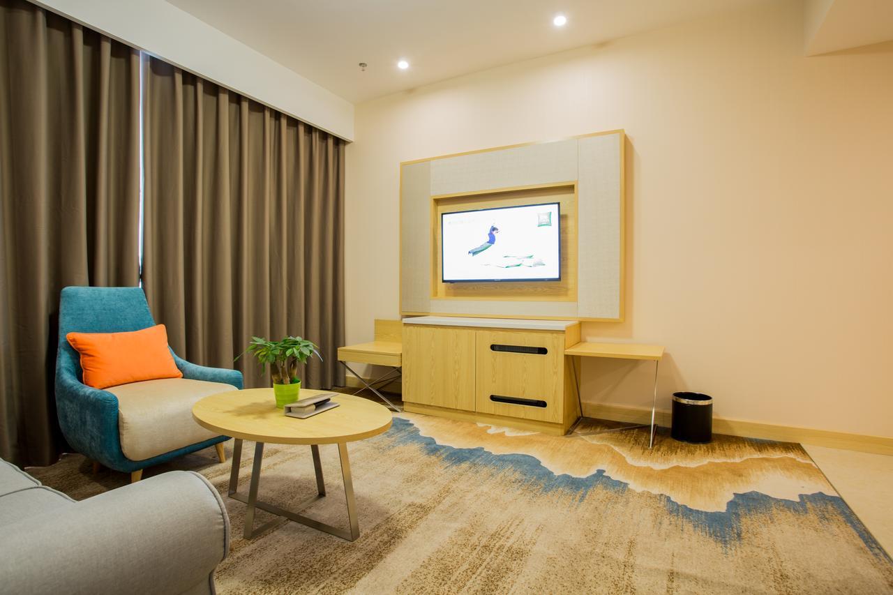 Ibis Styles Changsha Intl Exhibition Ctr Huangxing Exterior foto